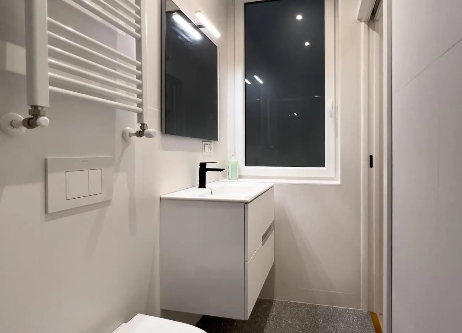 Mila I Local Rentss Apartment San Sebastian